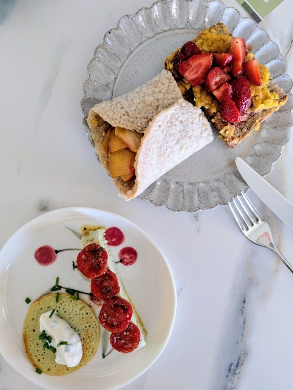 Brunch nel giardino segreto delle dalie